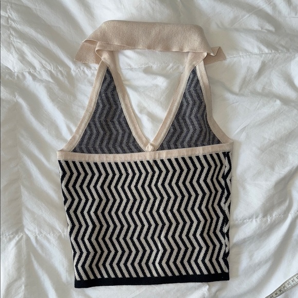 Altar’d State Black and Cream Chevron Knit Top size small - Picture 6 of 7